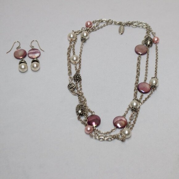 George Pearl Necklace and Matching Earrings - Picture 7 of 9